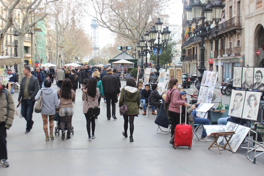 Stopbarcelona Universidad Apartments חדר תמונה