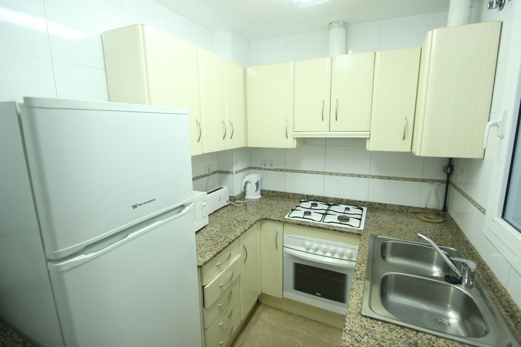 Stopbarcelona Universidad Apartments חדר תמונה