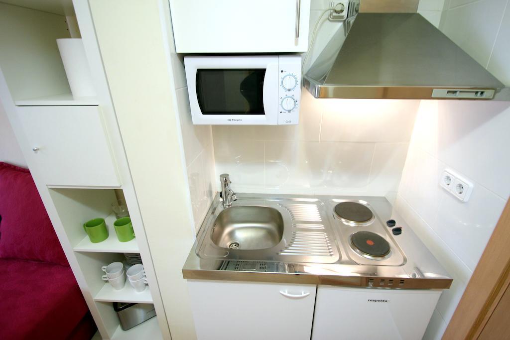 Stopbarcelona Universidad Apartments חדר תמונה